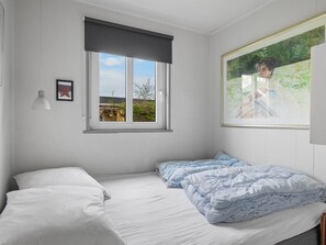 3 bedrooms, internet