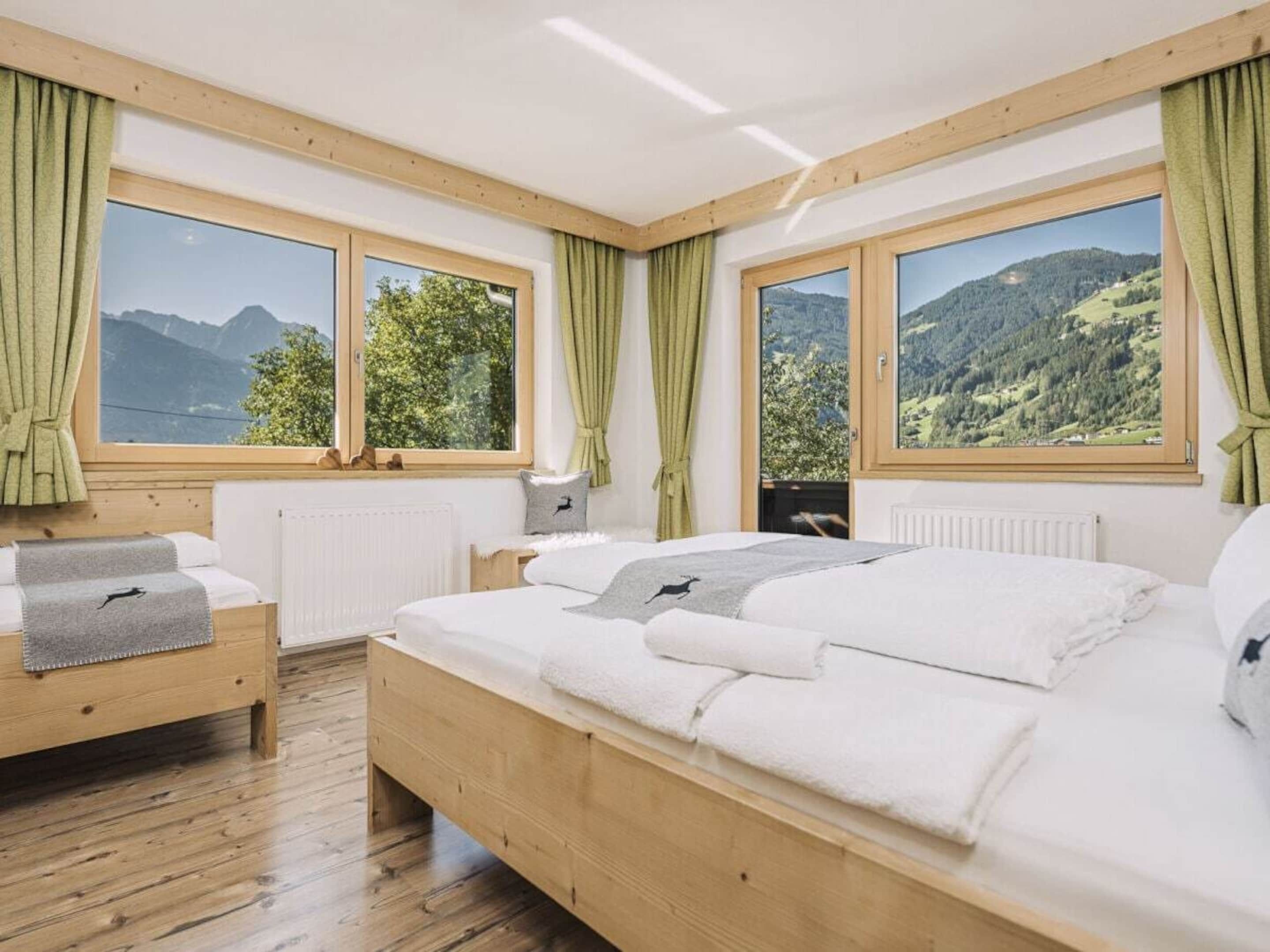 Casa | 3 habitaciones, muebles diferentes y ropa de cama 