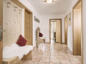 Interior - New Apartment Aschenwald Quiet and Sunny Central Location (Ramsau im Zillertal)