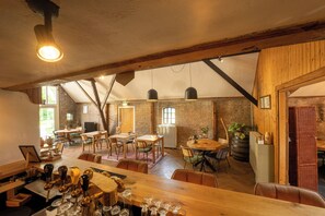 Lobby sitting area - Pean-buiten Weidum (Weidum)