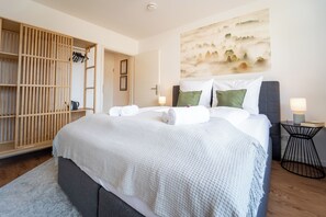 2 chambres, bureau, fer et planche à repasser, Wi-Fi gratuit