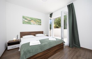 2 habitaciones, cuna de viaje y wifi gratis