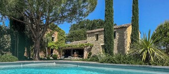 Authentic, charming gîte between Gard and Ardèche