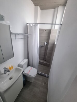 Apartment, Multiple Beds, Balcony, City View | Bathroom - athens parthenon view (Athens)