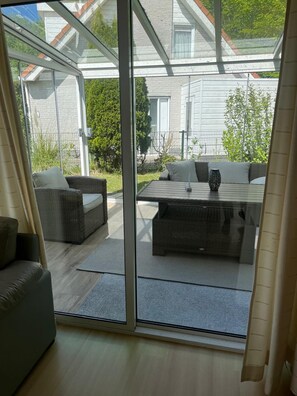 Living area - Detached vacation home (Scharendijke)