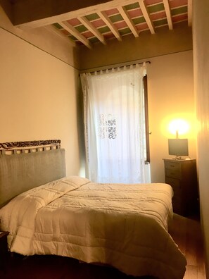 1 室のベッドルーム、アイロン / アイロン台、WiFi、ベッドシーツ
