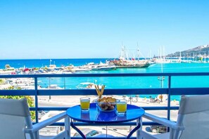 Property grounds - Zante harbour stunning sea view suite (Zakinthos)