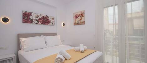 2 bedrooms, WiFi, bed sheets