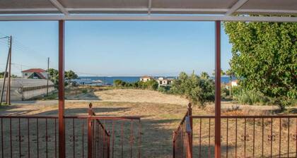 Shoreline drive beach house ..Shoreline drive beach house