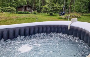 Baignoire à remous extérieure