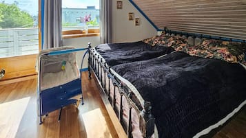 4 Schlafzimmer, Reisekinderbett, kostenloses WLAN