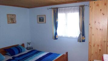 Ferienhaus | 1 Schlafzimmer, individuell eingerichtet, Bügeleisen/Bügelbrett