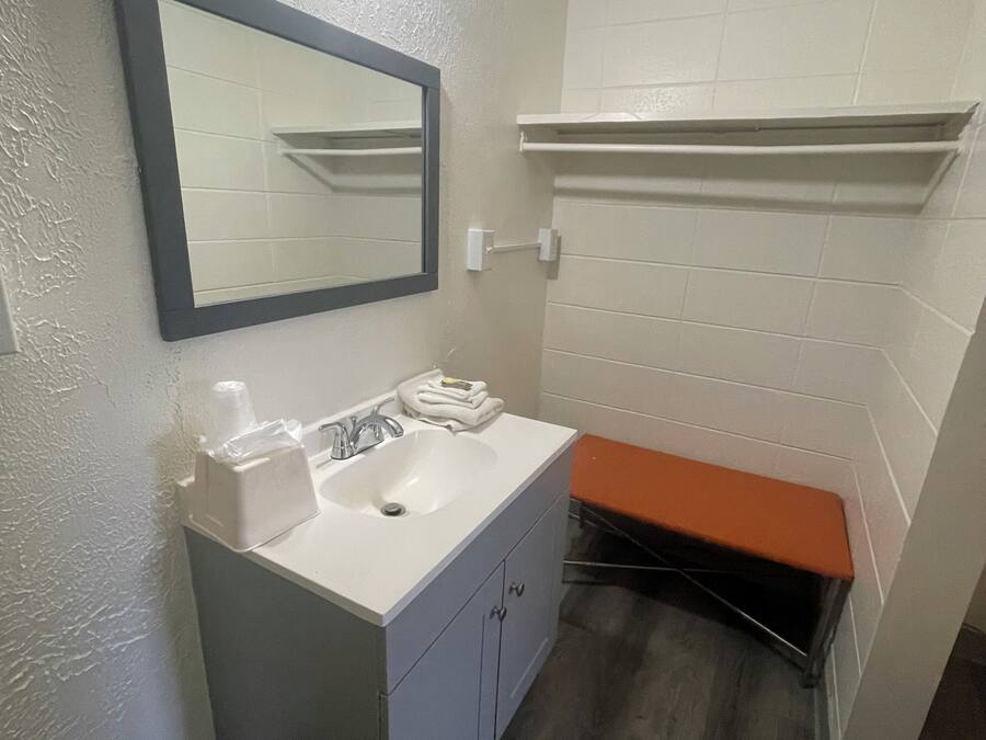 Standard Single Room | Free WiFi