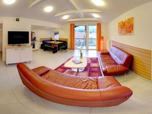 Living area - Apartment Suite in Villa Karglhof (Finkenstein am Faaker See)