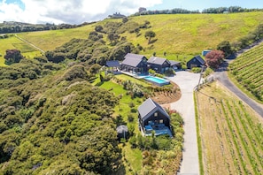 Exterior - Te Whau Retreat - Guest House (Waiheke Island)