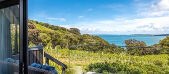 Te Whau Retreat - Guest House