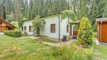 House | Bahagian luar