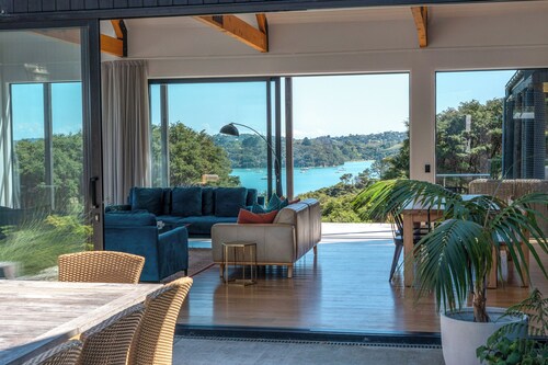 Te Whau Retreat - Main House