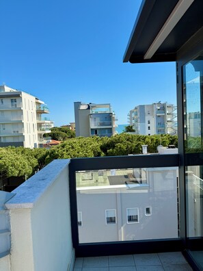 Property grounds - Jesolo Attic - Seafront Free Parking (Lido di Jesolo)