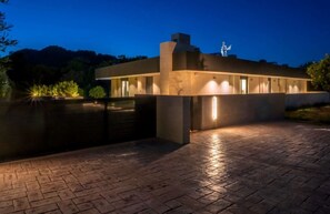 Exterior - Casadi Luxury Villa - a brand-new luxury property in the exclusive area of Ialysos, Rhodes. (Ialisos)