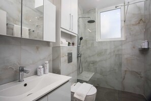 Hair dryer, towels