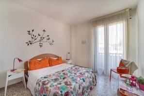 3 chambres, accès Internet, draps fournis