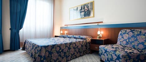 2 bedrooms, WiFi, bed sheets, wheelchair access