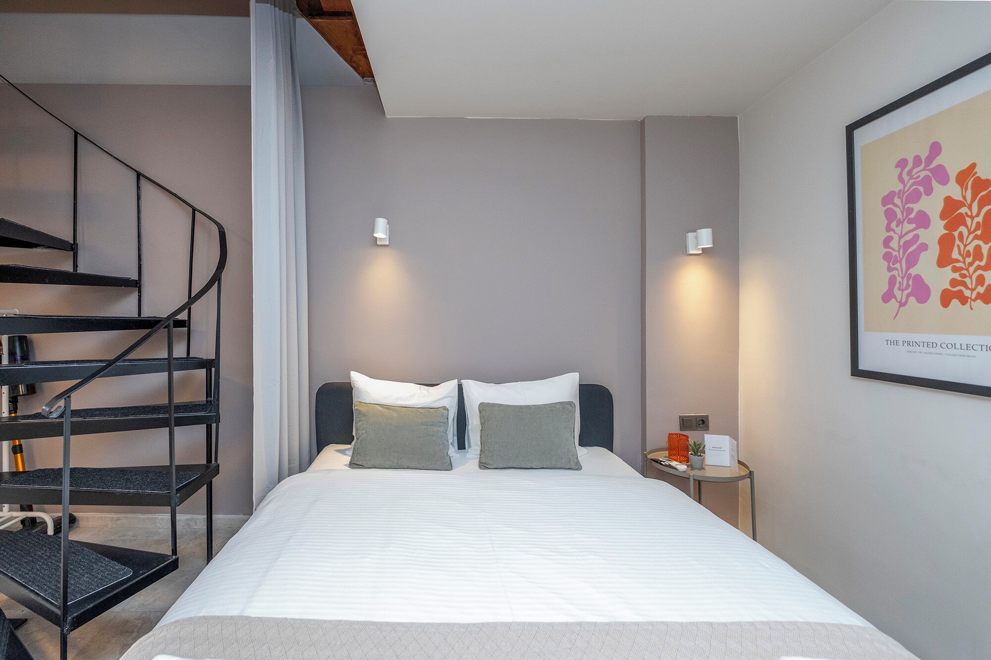 5 bedrooms, in-room safe, iron/ironing board, travel crib