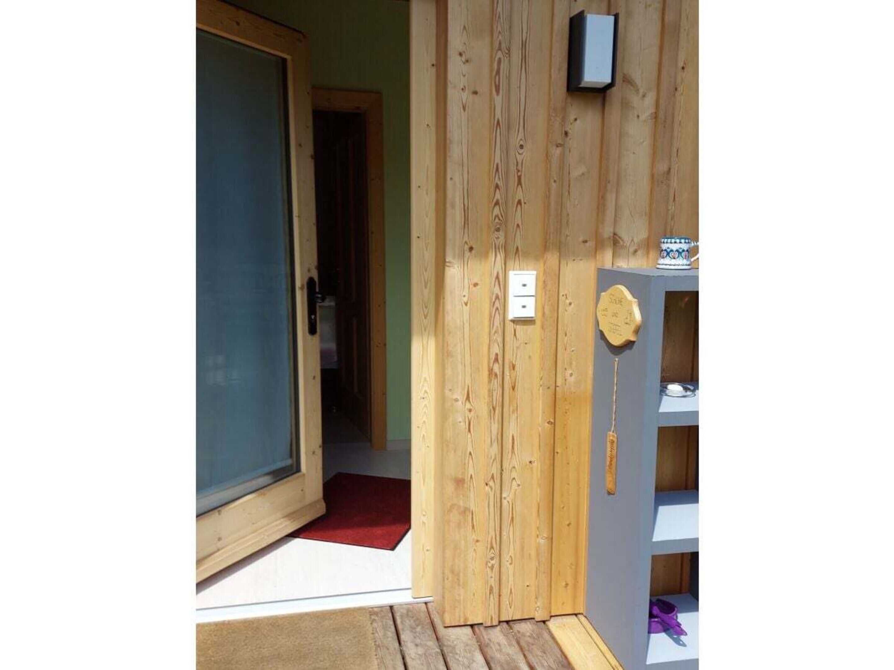 House | Exterior detail