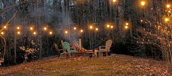 Cozy Cabin in Barss Corner with hot tub. Pet-Friendly!