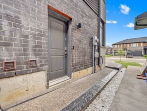 Exterior detail - 2BR Basement Suite with Fireplace & Central A/C (Hamilton)