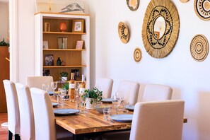 Dining - Villa les Lilas - In the heart of nature (La Colle-sur-Loup)