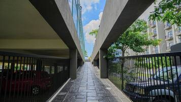 Apartment, 3 Bedrooms, Accessible, Smoking | Exterior