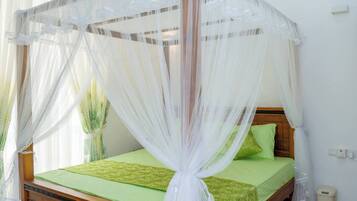 House, 2 Bedrooms, Accessible, Smoking | 2 bedrooms