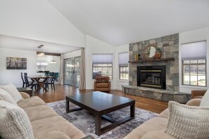 Fireplace, DVD player