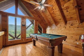 Game room - Breathtaking Views, Hot Tub Resort Pool, Pool Table + Free Tickets! Gas Grill (Pigeon Forge)
