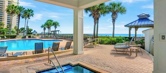 The Beach Club 903A by Liquid Life