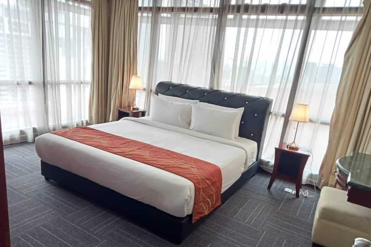 1 bedroom, in-room safe, soundproofing, iron/ironing board