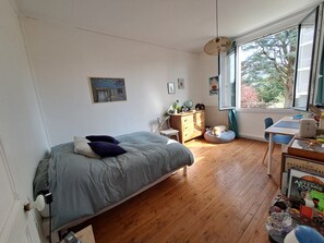 3 chambres, fer et planche à repasser, Wi-Fi