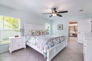 3 室のベッドルーム、アイロン / アイロン台、旅行用ベビーベッド、WiFi