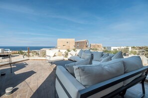 Terrace/patio - Stayr Somabay - Bay life home rentals (Soma Bay)