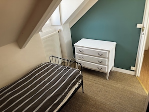 5 chambres, Wi-Fi gratuit, draps fournis