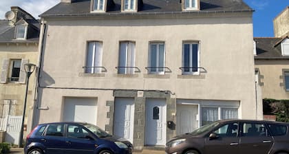 50 metres from the casino beach townhouse sleeps 8