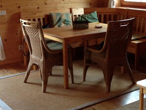 House | Dining - Fisherman's Hut Comfortable Holiday Residence (Reichenau)