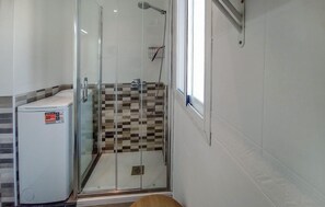 Shower - Cozy apartment in Torrox with WiFi (Torrox)