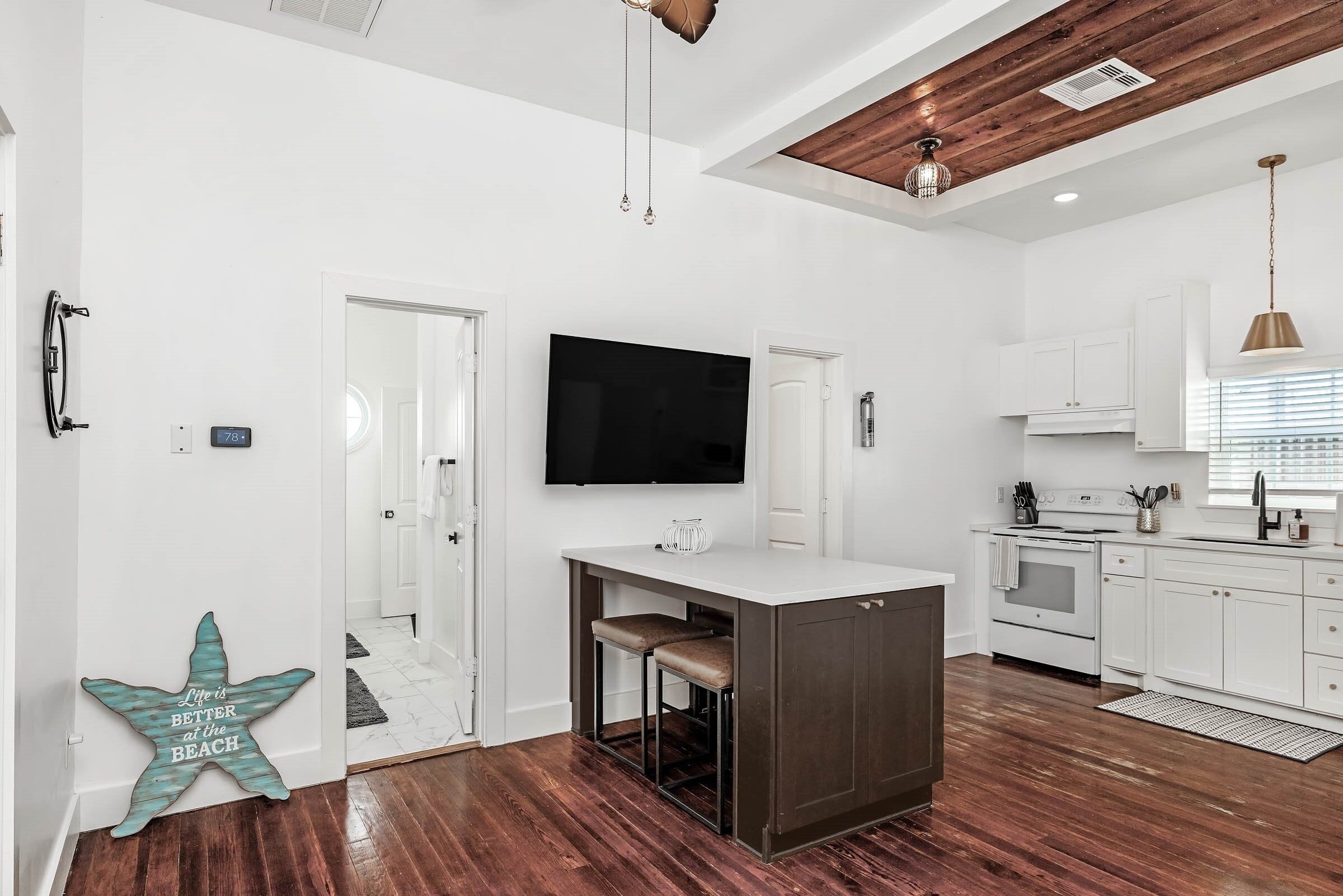 Rumah, 2 kamar tidur | Dapur pribadi | Lemari es, oven, mesin pembuat kopi/teh, dan pemanggang roti