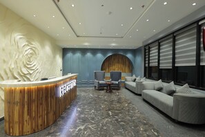 Espaço de trabalho para notebook, Wi-Fi de cortesia