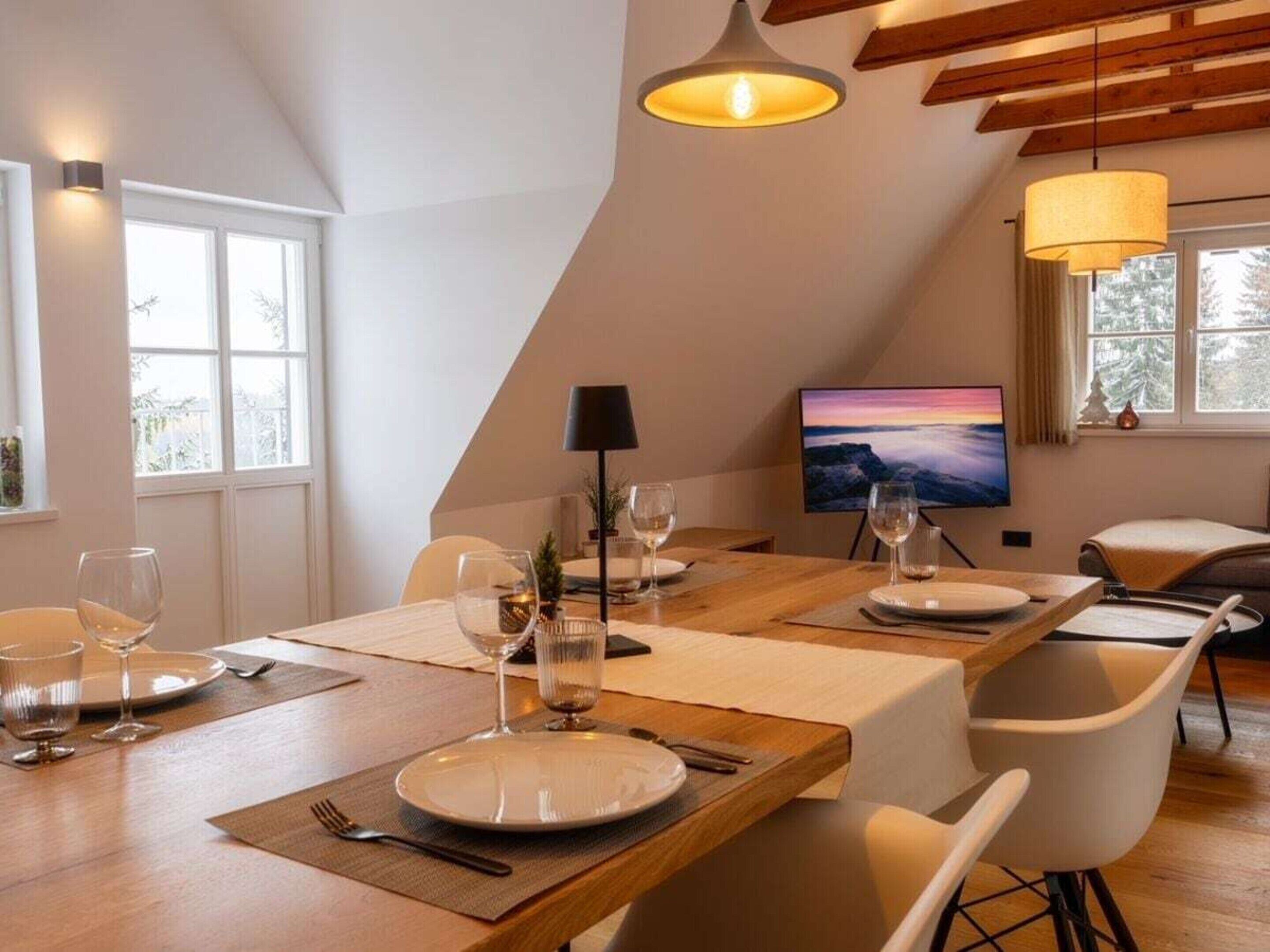 House | Dining