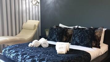 3 dormitorios, tabla de planchar con plancha, wifi gratis y ropa de cama