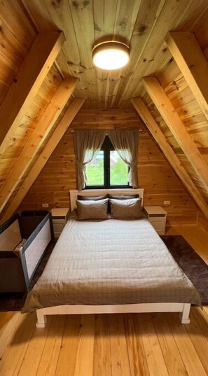 2 dormitorios, tabla de planchar con plancha, wifi y ropa de cama